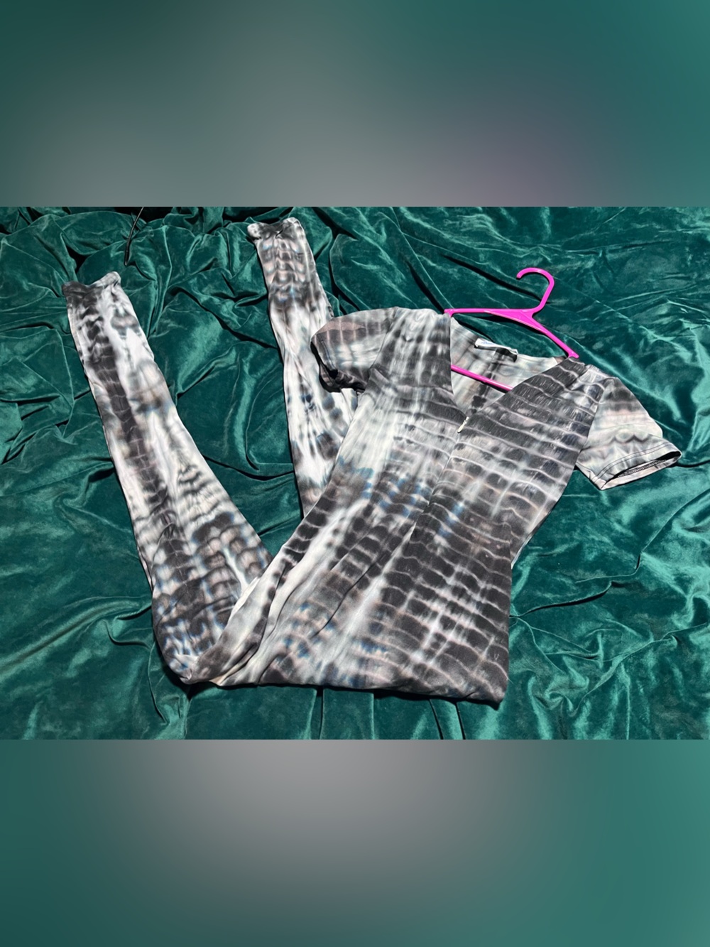 Tie-Dye Gray & White Women's V-Neck Jumpsuit